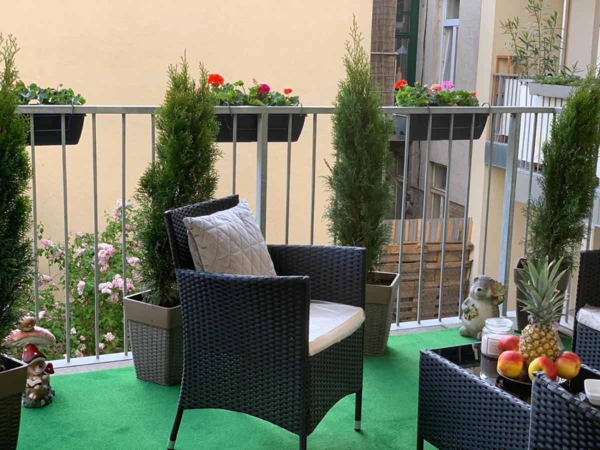 Niki Apartment Вена Экстерьер фото